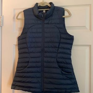 Lululemon down for it all vests